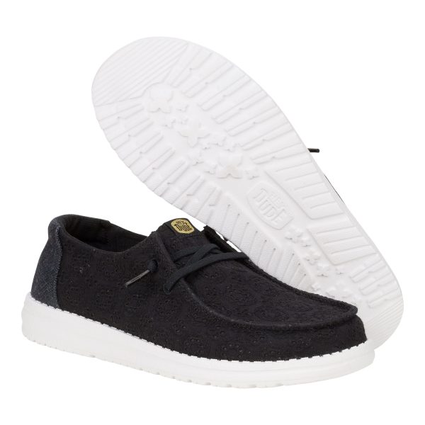 Wendy Eyelet - Black