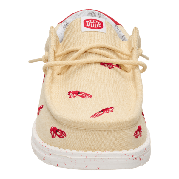 Wally Embroidered Crawfish